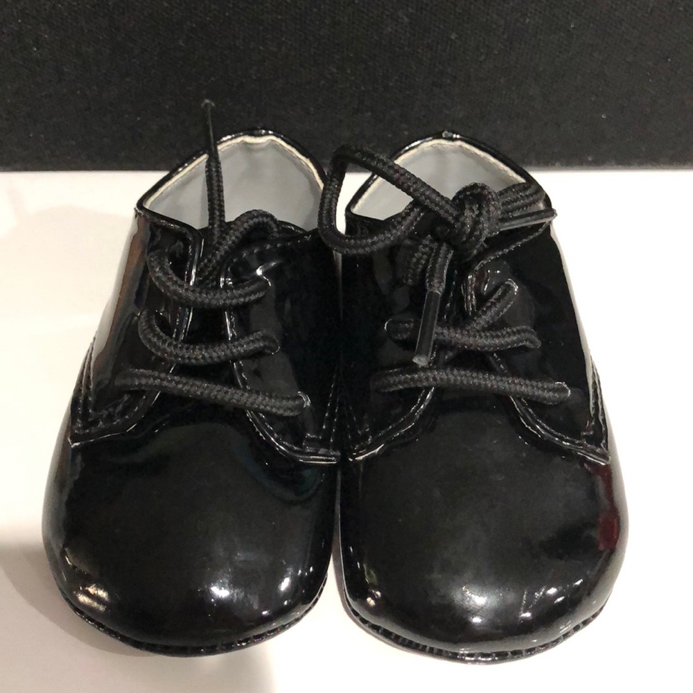 Infant dress shoes